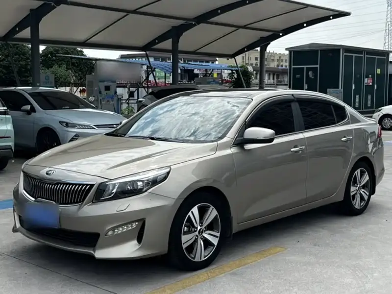 Kia K4