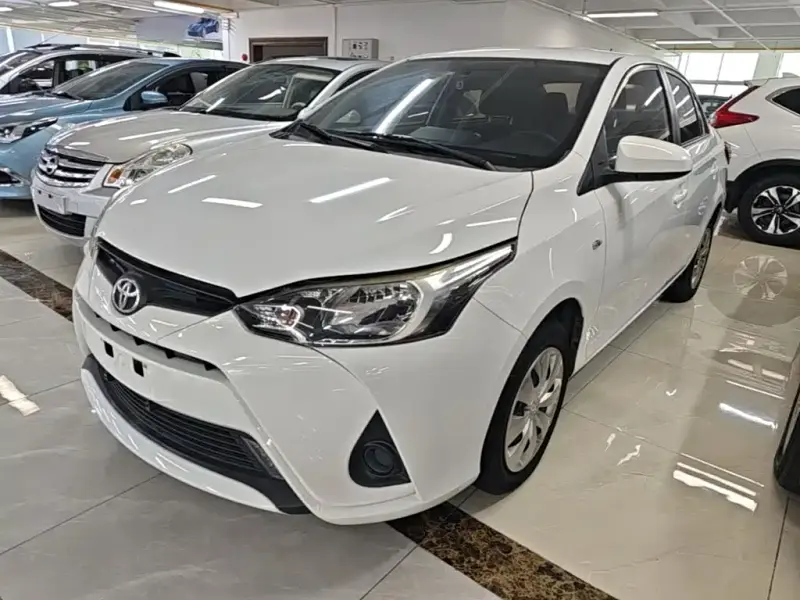 Toyota Yaris L