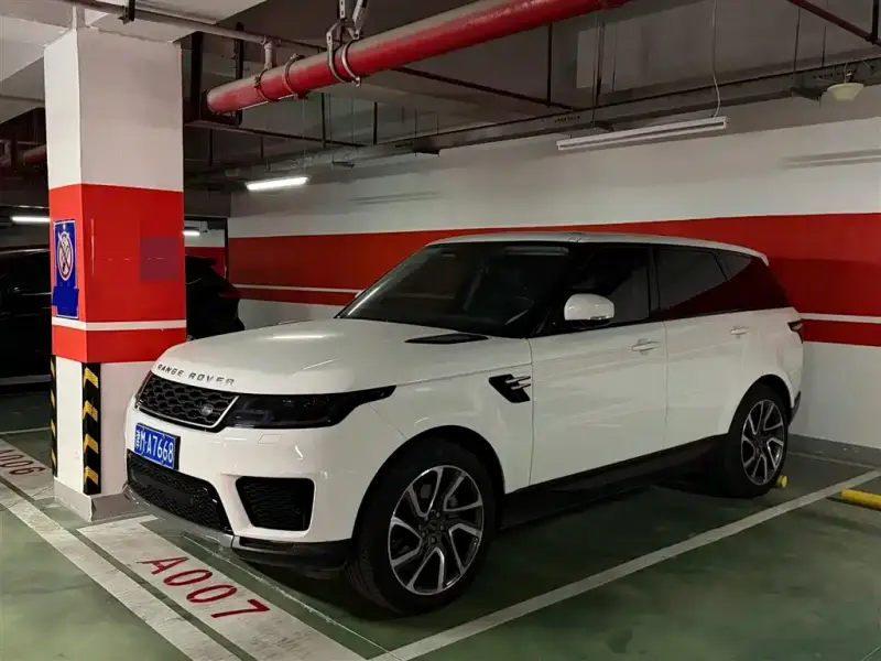 Land Rover Sport