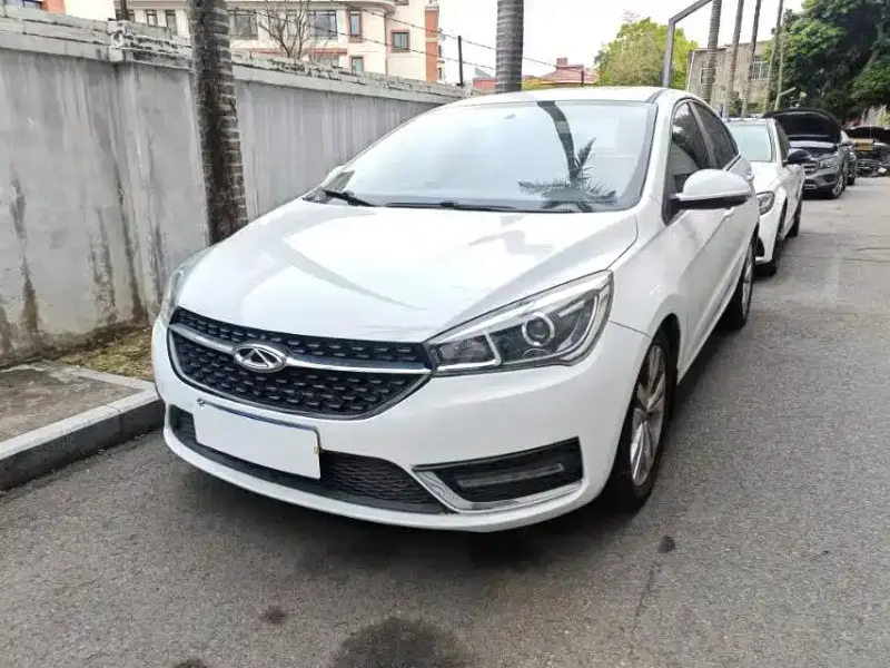 Chery Arrizo 5