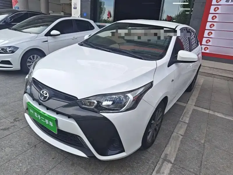 Toyota Yaris L