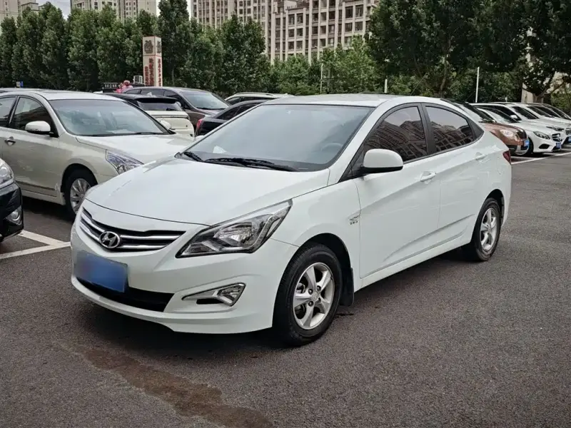 Hyundai Verna