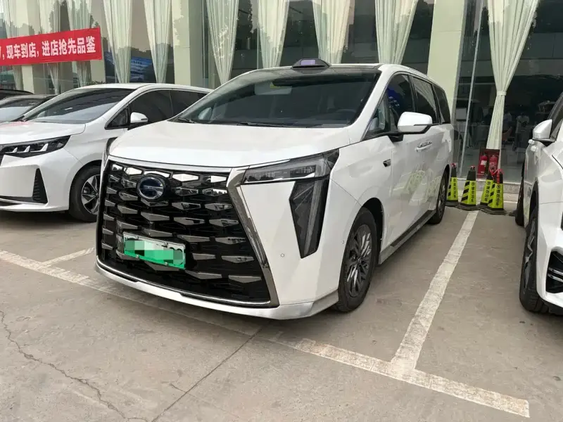 GAC Motor M8