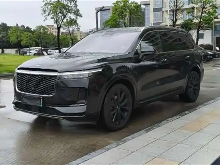 Li Auto ONE