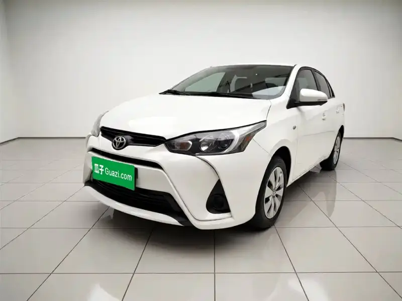 Toyota Yaris L