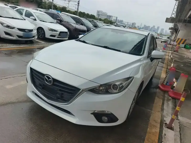 Mazda 3 Axela