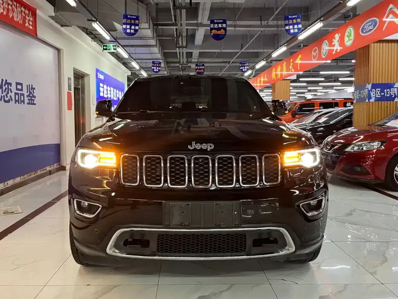 Jeep Grand Cherokee (Import)