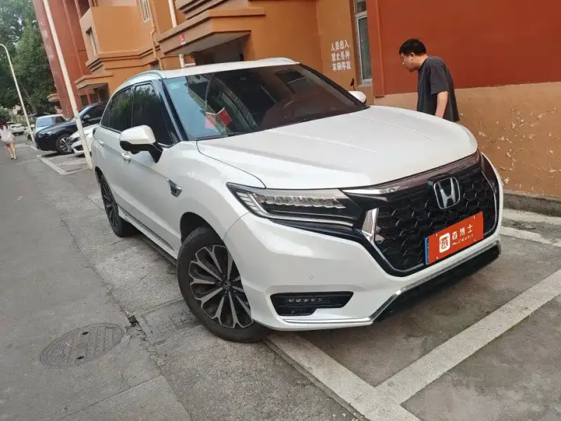 Honda UR-V