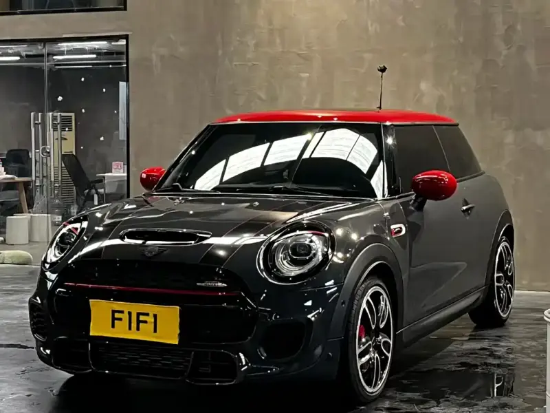 MINI Mini JCW