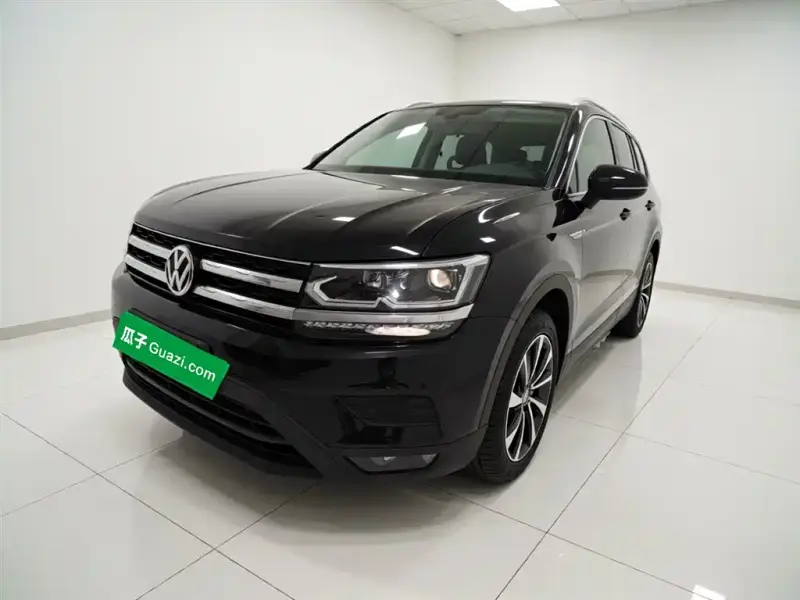 Volkswagen Tharu