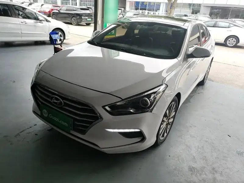 Hyundai Mistra