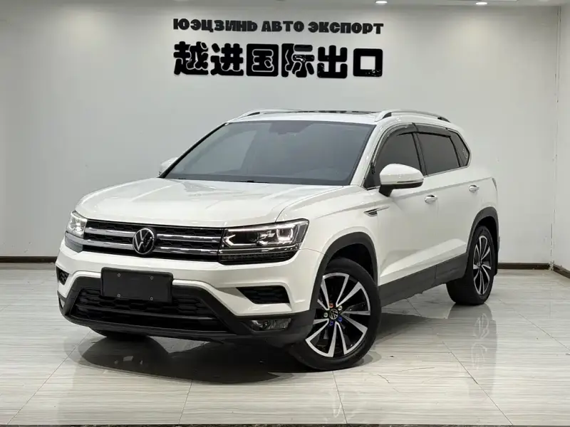 Volkswagen Tharu