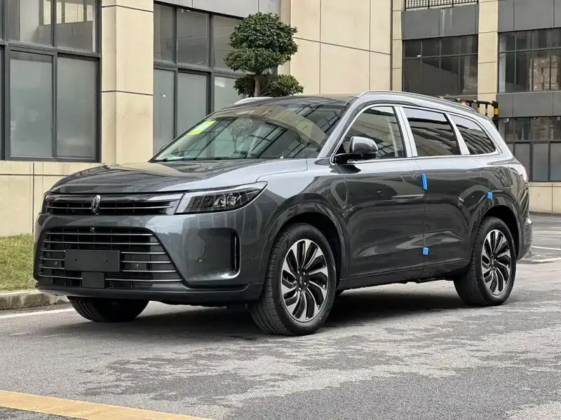 AITO M7