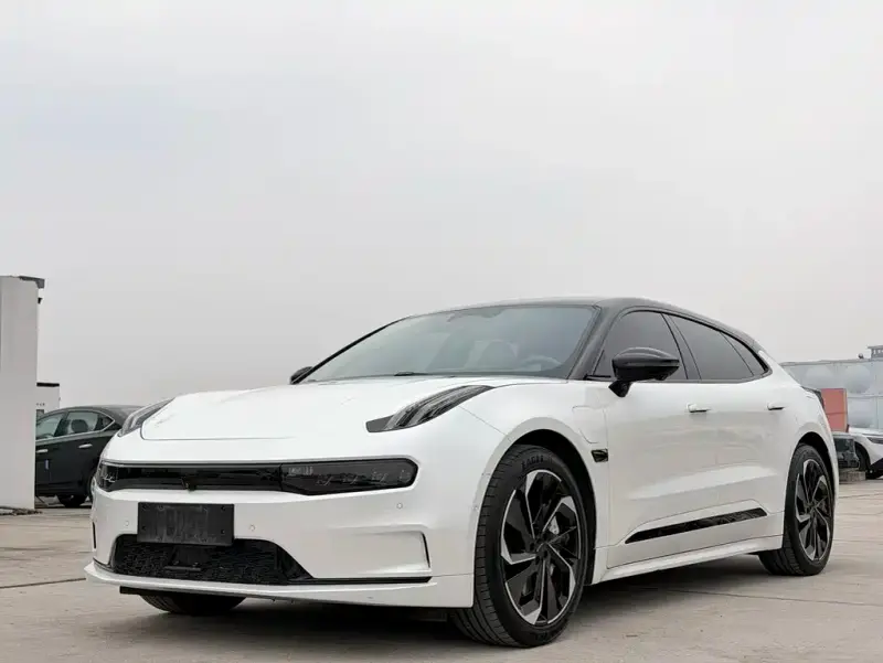 Zeekr 001