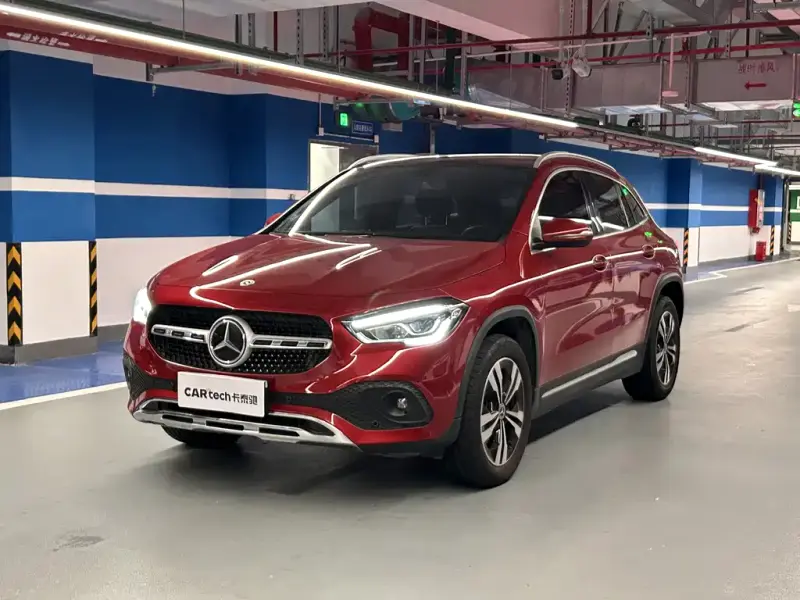 Mercedes-Benz GLA