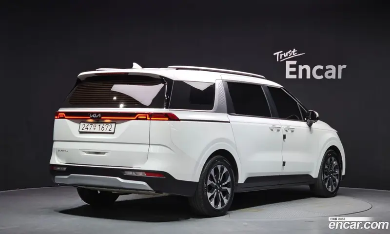 Kia Carnival (Canival)