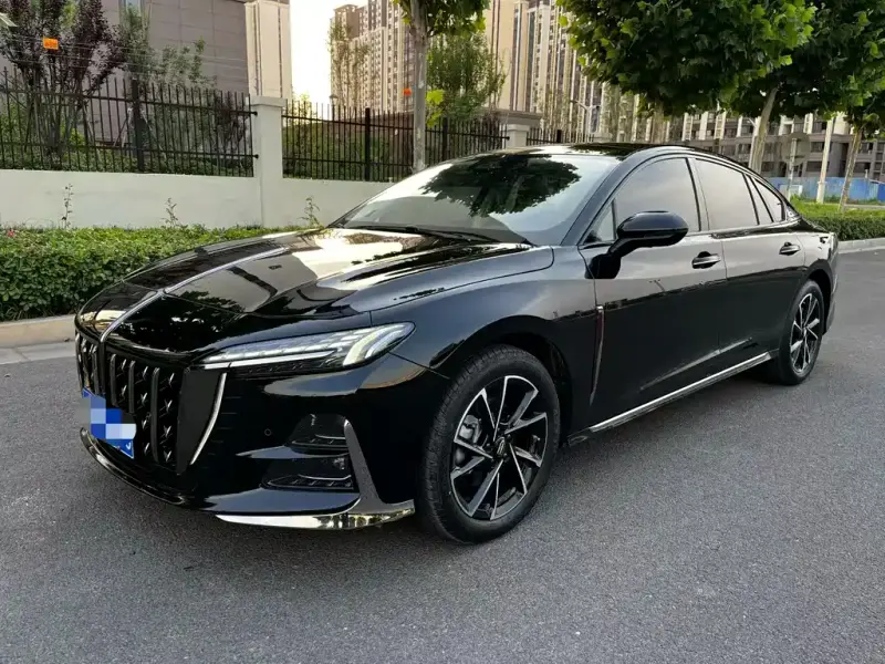 Hongqi H6