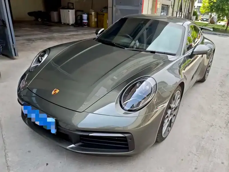 Porsche 911