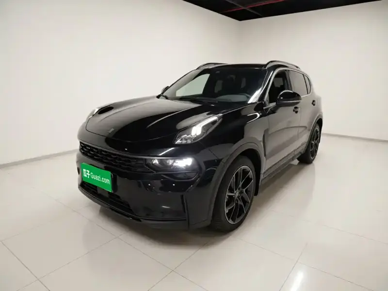 Lynk & Co 01