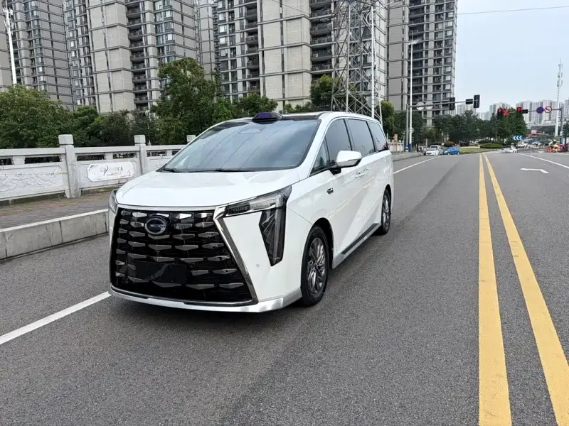 GAC Motor M8