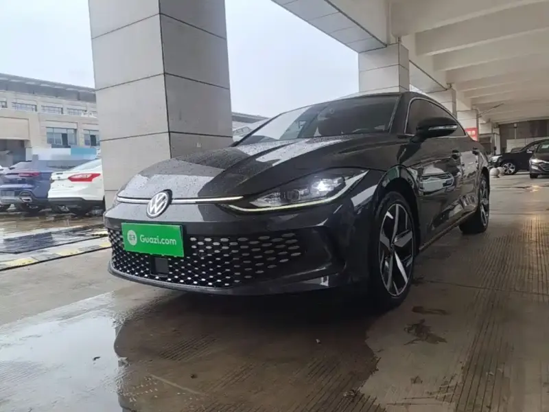 Volkswagen Lamando