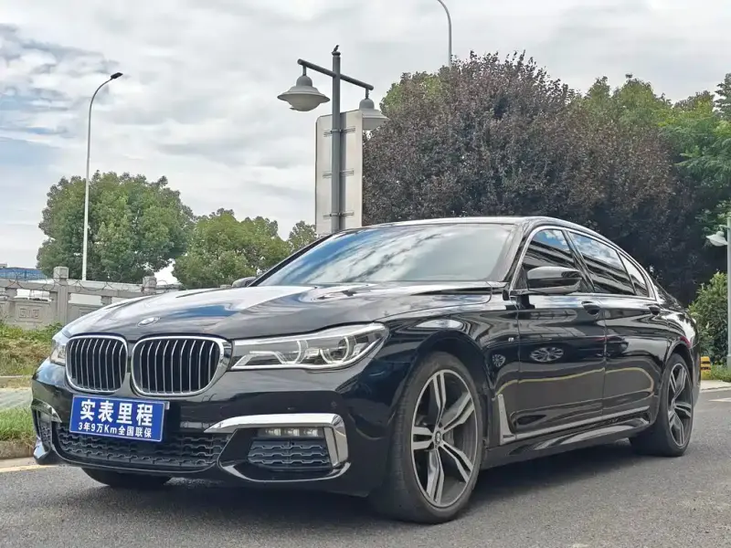 BMW 7-Series