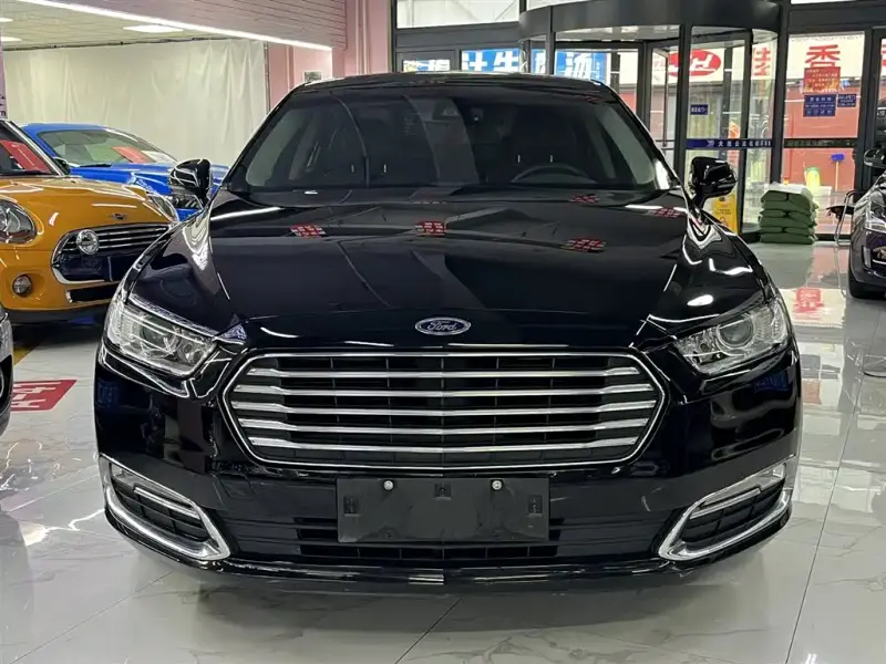 Ford Taurus