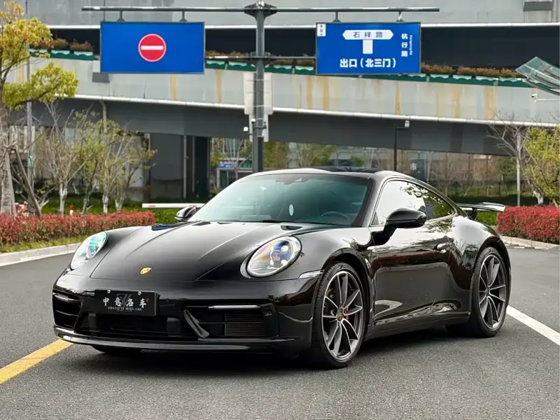 Porsche 911