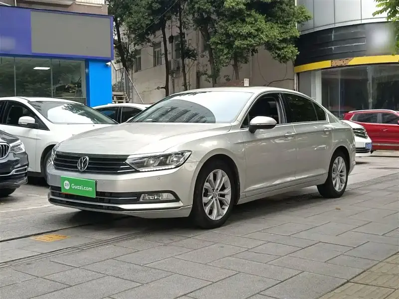 Volkswagen Magotan