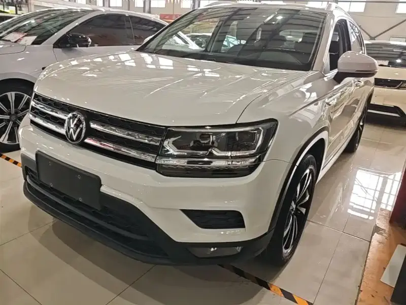 Volkswagen Tharu