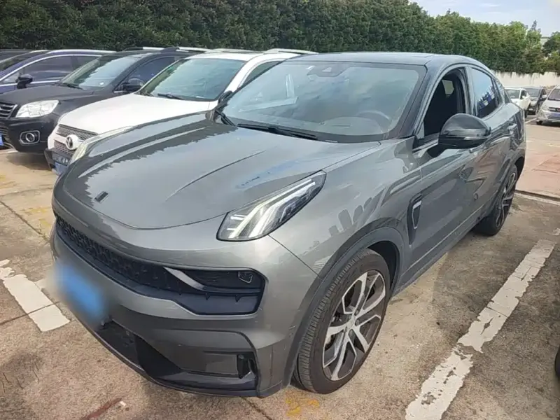 Lynk & Co 05