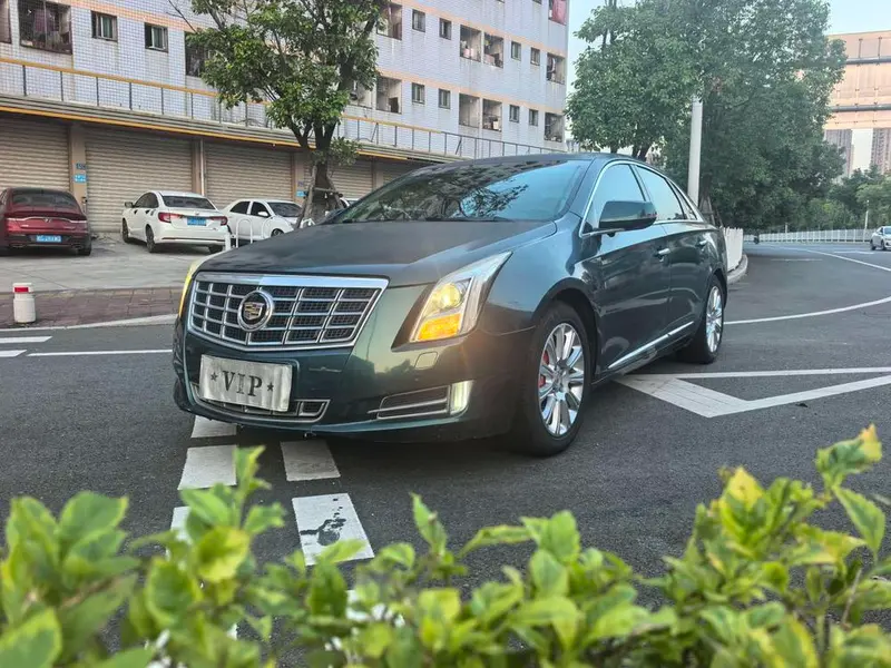 Cadillac XTS