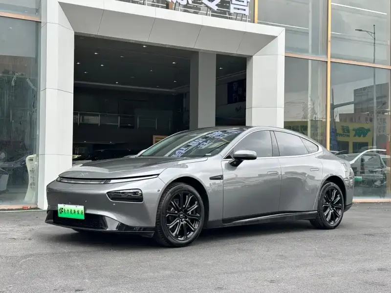 XPeng P7