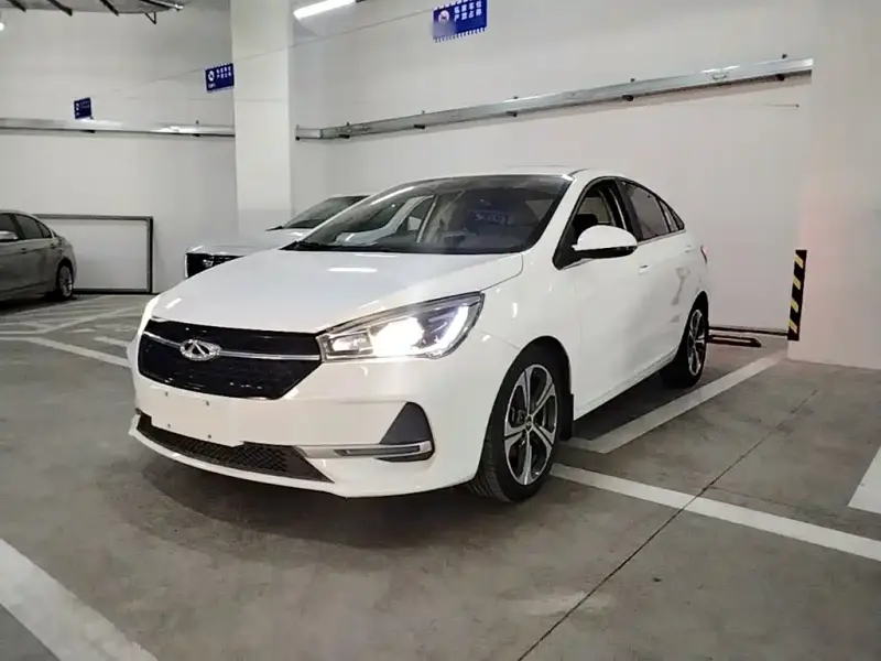 Chery Arrizo 5
