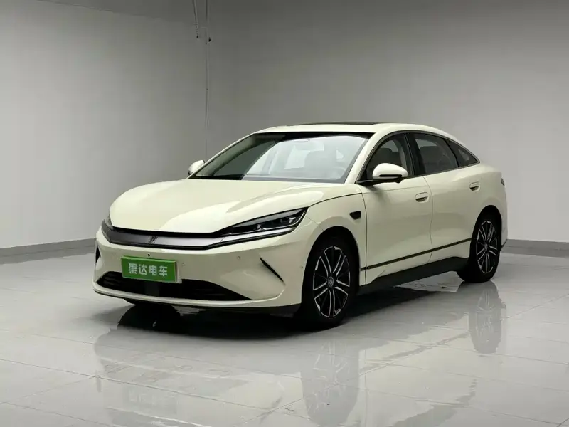 BYD Qin L