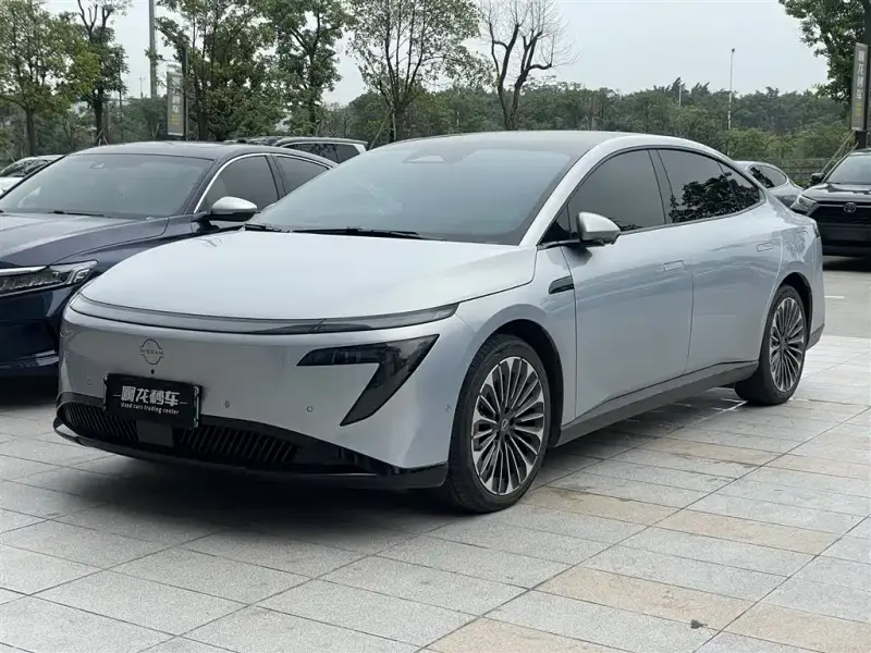 Nissan N7