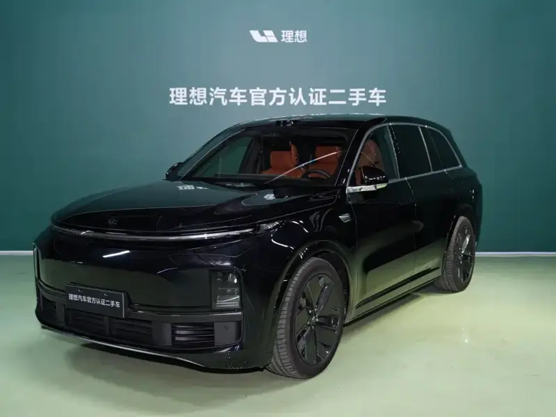Li Auto L8