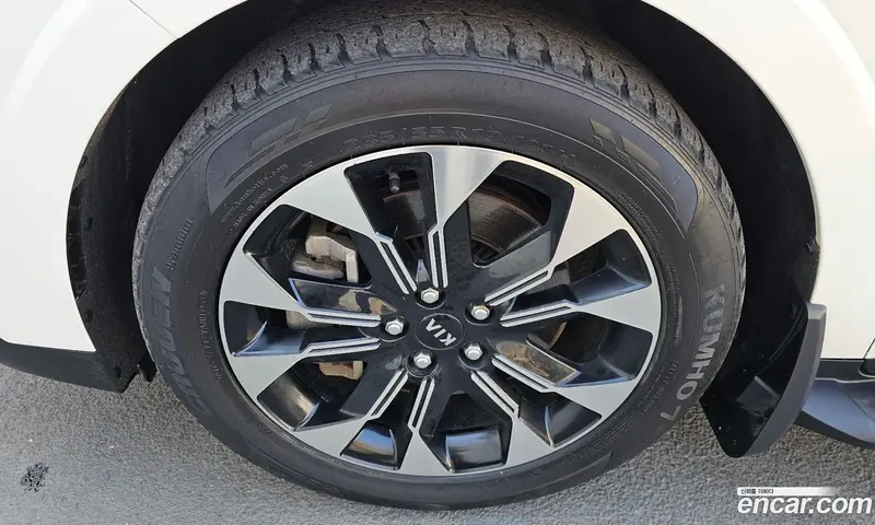 Kia Carnival (Canival)