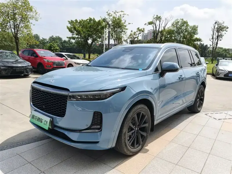 Li Auto ONE