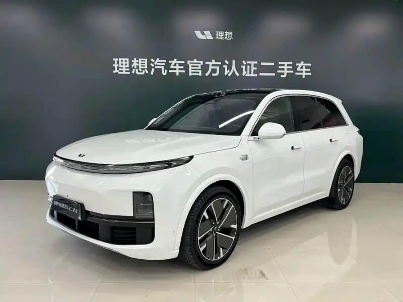 Li Auto L8