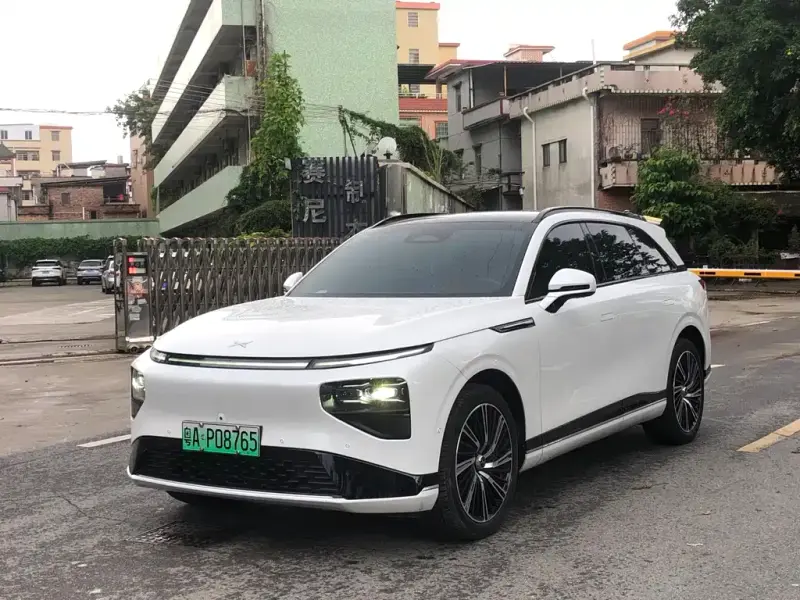 XPeng G9