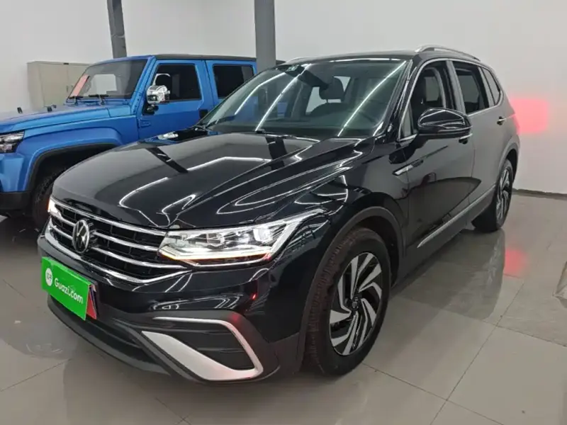 Volkswagen Tiguan L