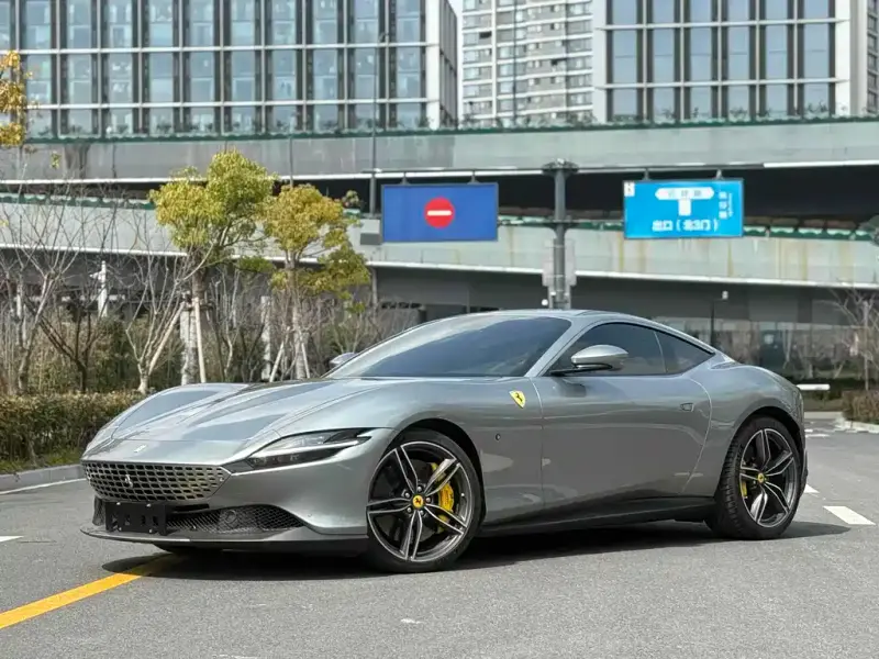 Ferrari Roma
