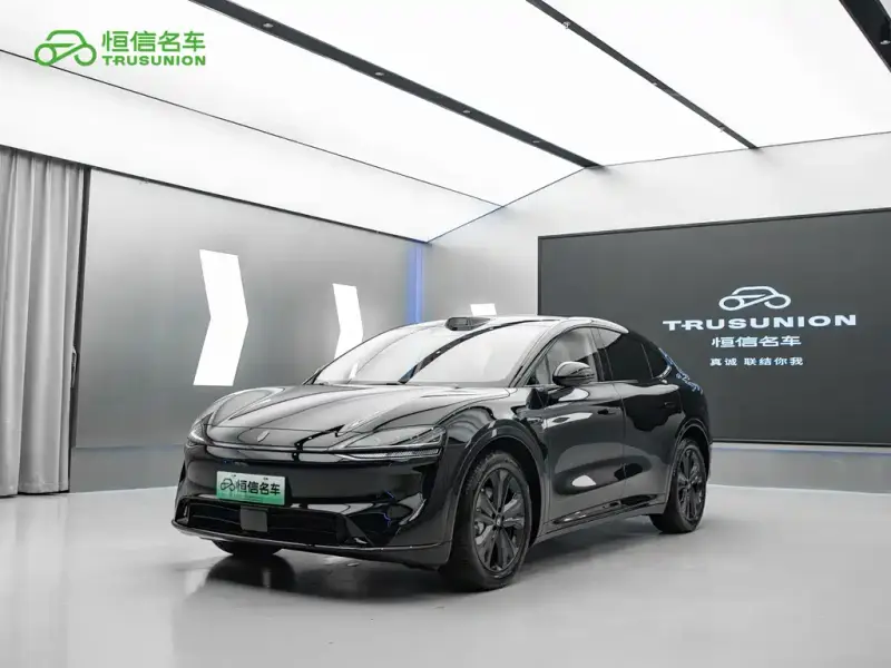 Luxeed Zhijie R7