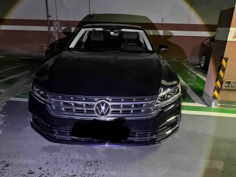 Volkswagen Phideon