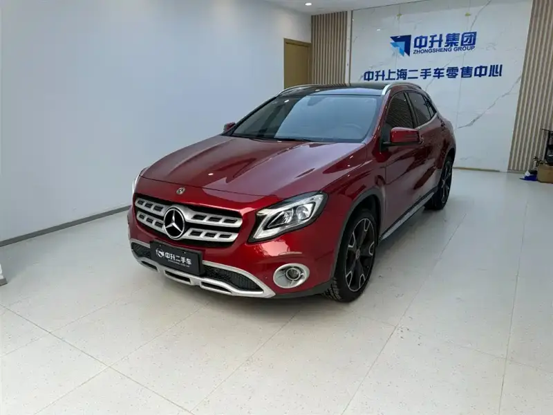 Mercedes-Benz GLA