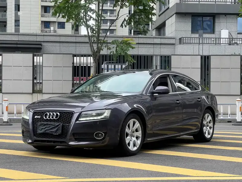 Audi A5 (Import)