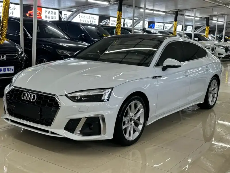 Audi A5 (Import)