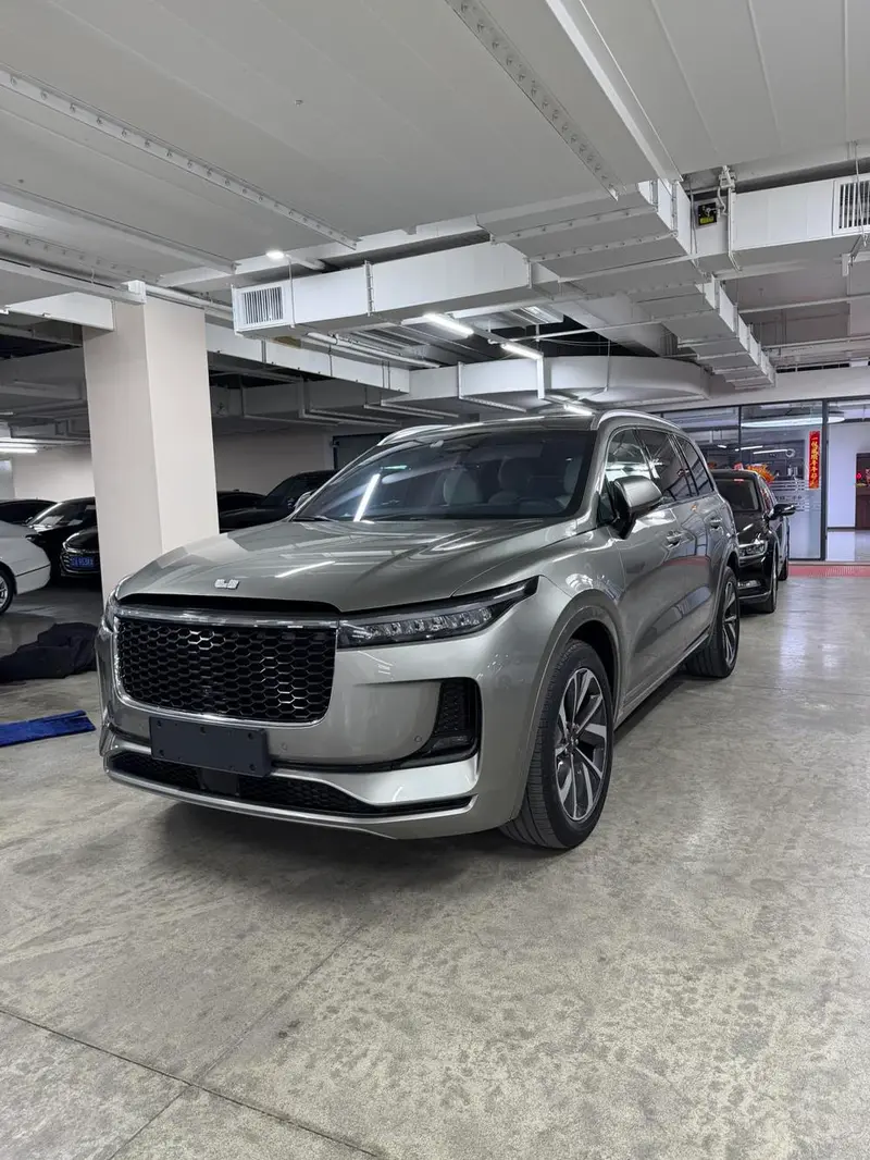 Li Auto ONE