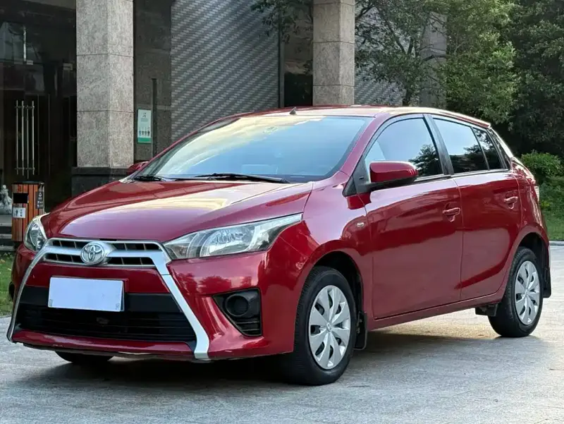 Toyota Yaris L